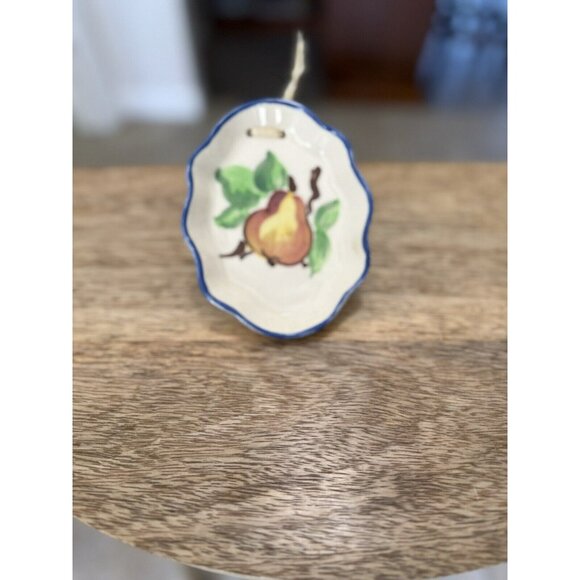California Vintage provincial Pear , Hand Painted #120 - Picture 1 of 8